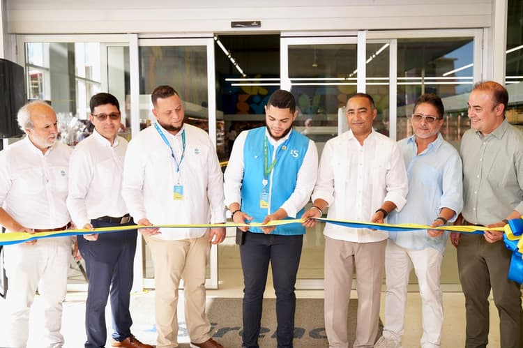 Grupo Ramos inaugura Sirena Market en Vista Cana y fortalece su crecimiento en el Este